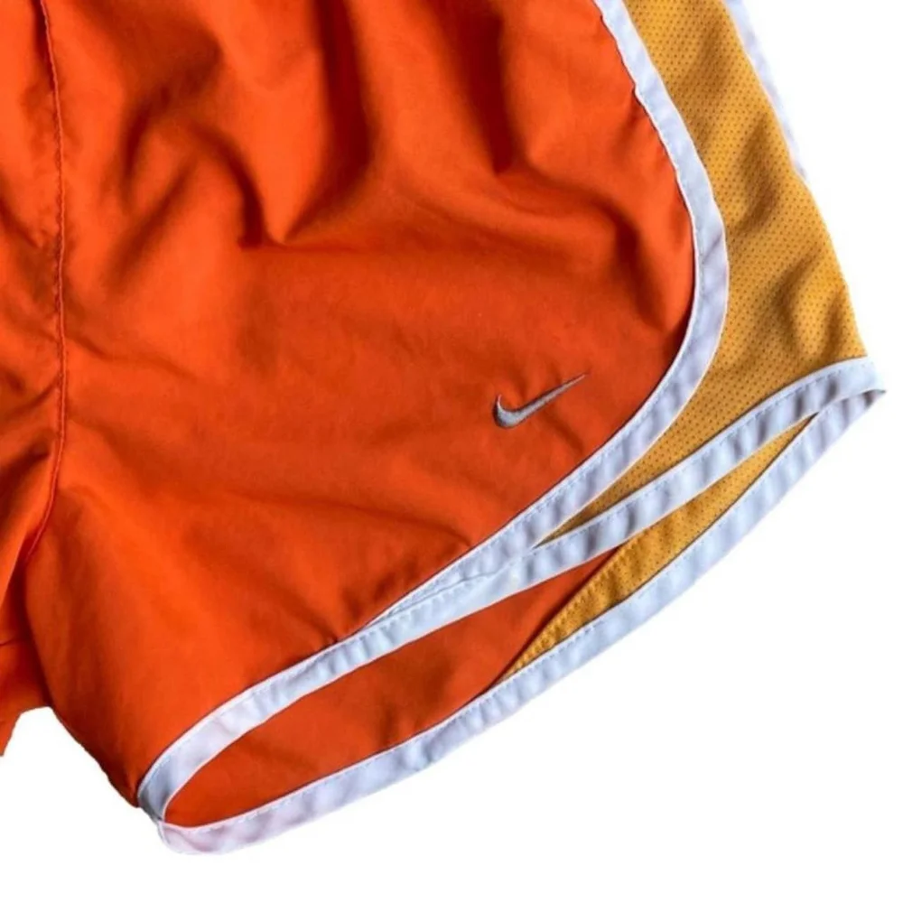 Nike XS Dry Fit Activewear Orange Shorts with White Lining - Picture 3 of 6